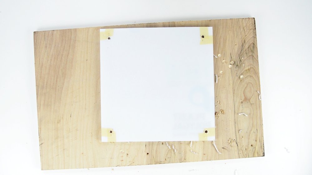 DIY Acrylic Lucite Floating Picture Frame + Free Printable Abstract Art