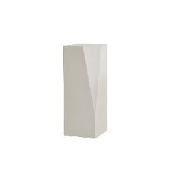White-pedestal-what-to-put-on-and-decorate-a-plinth