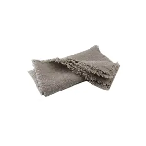 frayed linen napkins - Chic entertaining must haves for hosting and serving by the savvy heart