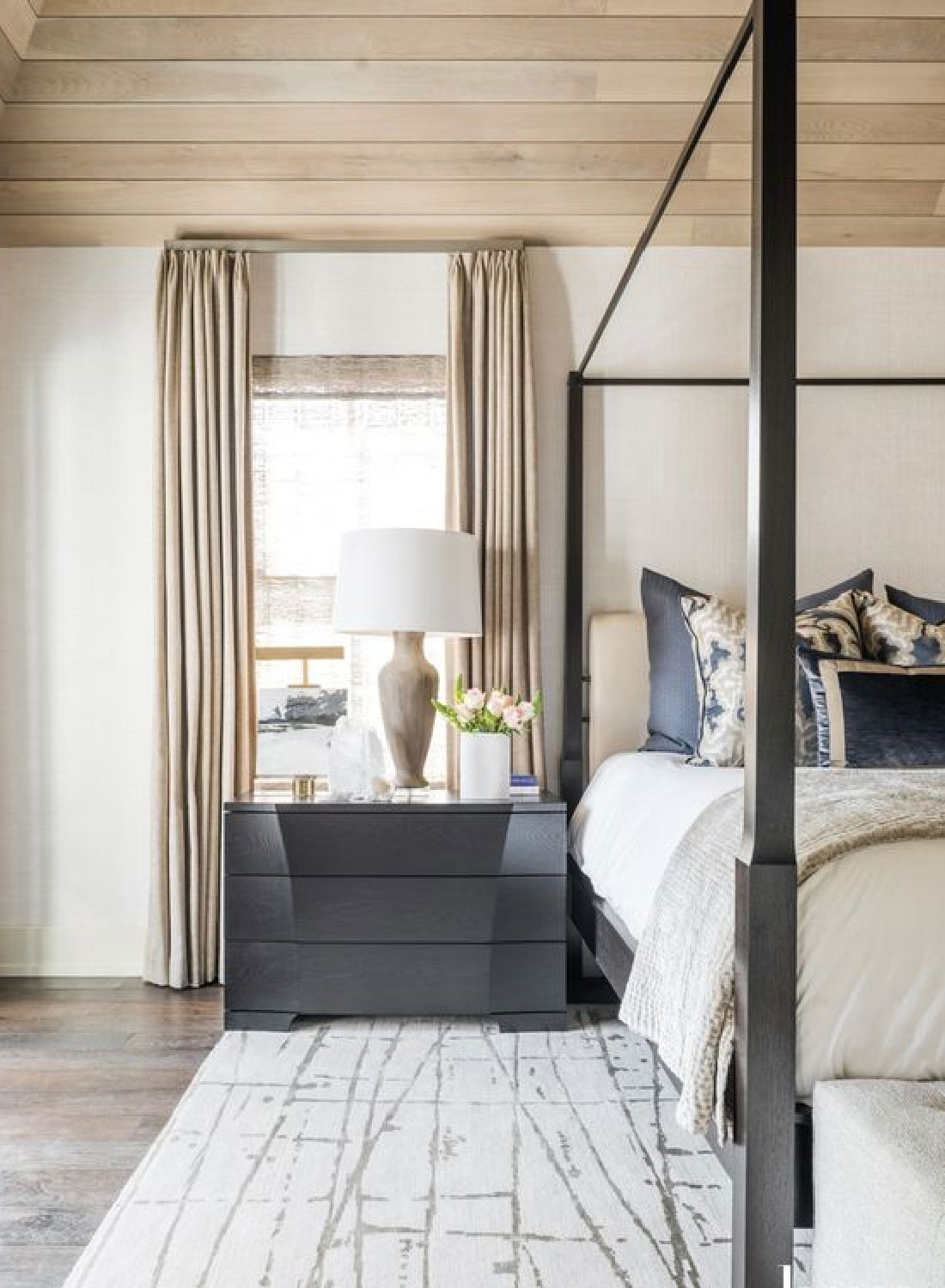 21 Best-Selling Canopy Beds For A Modern Or Traditional Bedroom | The ...