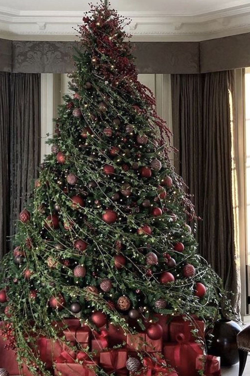 Not Your Average Christmas Tree- 9 Unique Holiday Tree Decorating Ideas & Inspiration