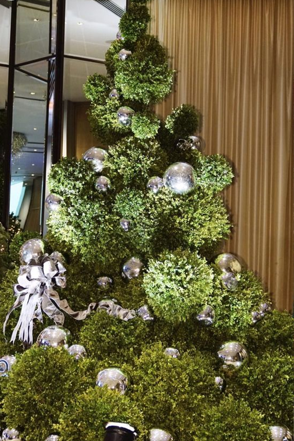 Not Your Average Christmas Tree- 9 Unique Holiday Tree Decorating Ideas & Inspiration